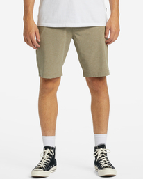 2 Crossfire - Hybridshorts für Männer Beige C1WK34BIP2 Billabong