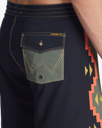 6 Wrangler United By Pro 18" - Boardshort da Uomo Brown D1BS35BIS2 Billabong