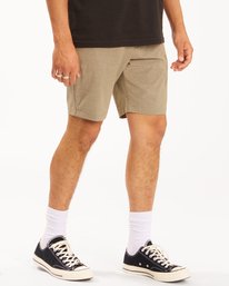 3 Crossfire X  Mid Submersible Short 19" Beige M2011BCM Billabong