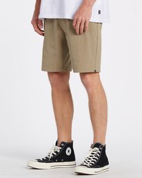 3 A/Div Surftrek Heather Short 20" Green M2421BSH Billabong
