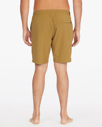 4 A/Div Transport Elastic Waist Shorts 18" White M2512BTE Billabong