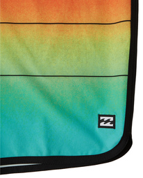 9 73 Stripe Pro 20" 2022 - Gestreifte Boardshorts für Herren Rosa S1BS36BIP0 Billabong