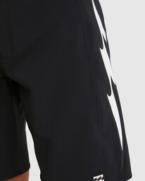 3 Boys 8-16 Dbah Pro Boardshorts Black UBBBS00141 Billabong