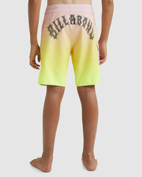 2 Boys 8-16 Arch Pro Boardshorts Yellow UBBBS00194 Billabong