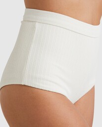 5 Sunrays Avalon Bikini Bottom White UBJX400451 Billabong