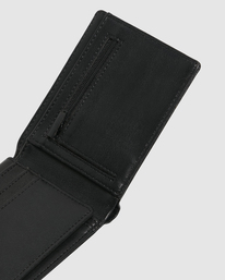 4 Classic Flip Wallet Black UBYAA00197 Billabong
