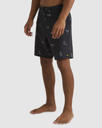 4 Destination  Lo Tide Boardshorts Black UBYBS00167 Billabong