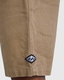 3 Beach Days Layback Twill Elastic Waist Walkshorts 18.5" Brown UBYWS00112 Billabong