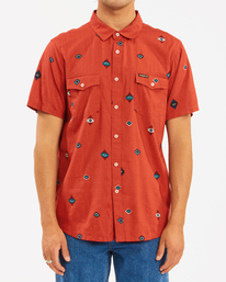 0 Wrangler Distant Land - Short Sleeve Shirt for Men Red Z1SH30BIF1 Billabong