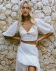 WHITE (wht)