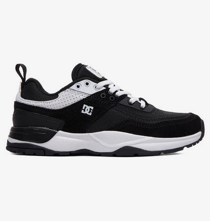 dc shoes e tribeka
