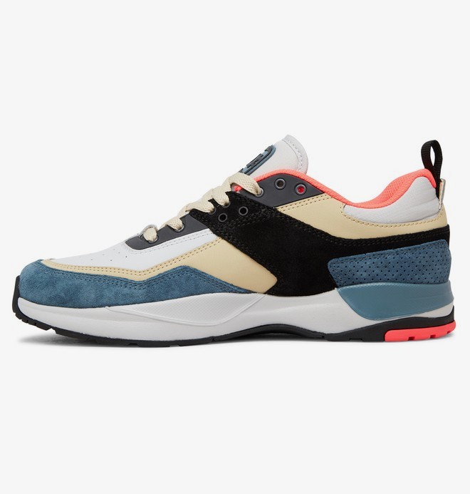 E.Tribeka SE - Shoes for Men  ADYS700142