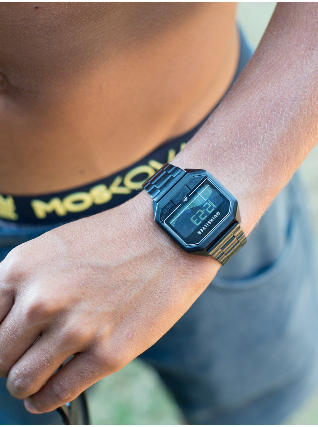 quiksilver stringer tide watch
