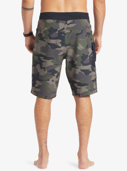 Surfsilk Hawaii Camo 21" - Board Shorts for Men  AQYBS03597