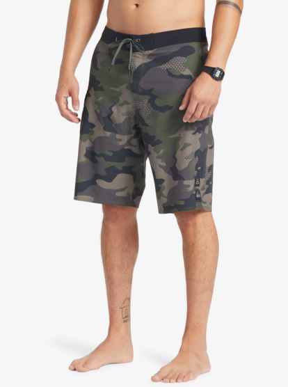 Surfsilk Hawaii Camo 21" - Board Shorts for Men  AQYBS03597
