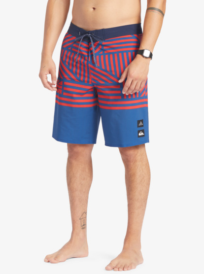 Surfsilk Hawaii Flag 20" - Board Shorts for Men  AQYBS03606