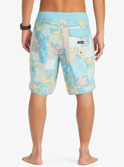 Surfsilk Hawaii Scallop 19" - Board Shorts for Men  AQYBS03608