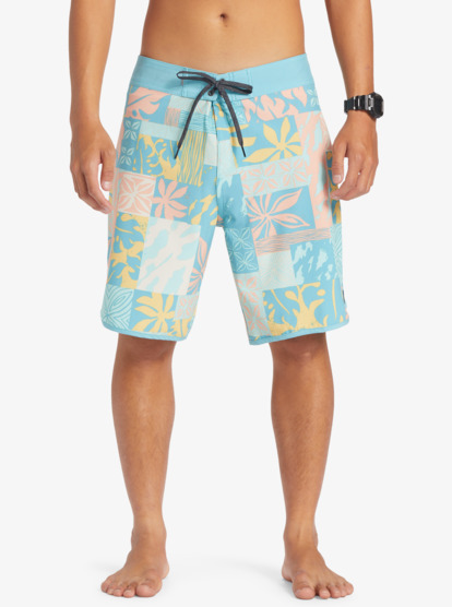Surfsilk Hawaii Scallop 19" - Board Shorts for Men  AQYBS03608