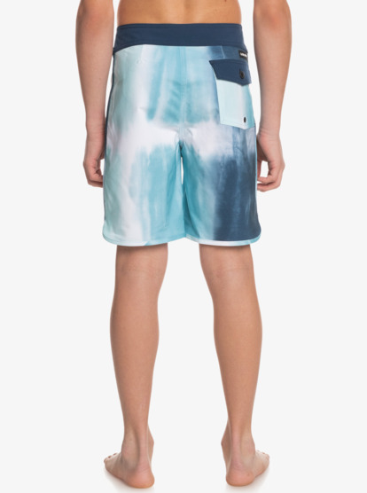 Surfsilk Scallop 17" - Boardshorts for Boys 8-16  EQBBS03613
