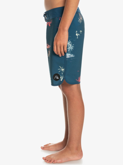 Surfsilk Scallop 17" - Boardshorts for Boys 8-16  EQBBS03613