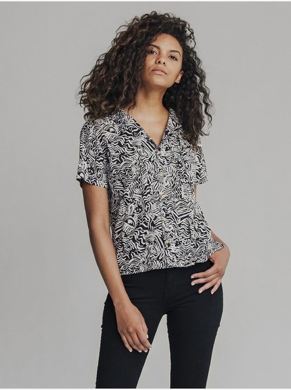 Women's short sleeve camp shirts Clearance