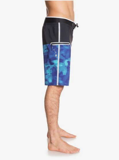 Quiksilver Mens Highline Blackout Hawaii 20 Boardshorts