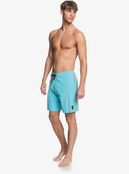 Quiksilver Mens Highline Piped 18 Boardshort Swim Trunk