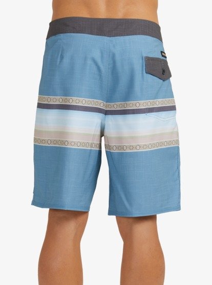 Surfsilk Sun Faded 19" - Board Shorts for Men  EQYBS04556