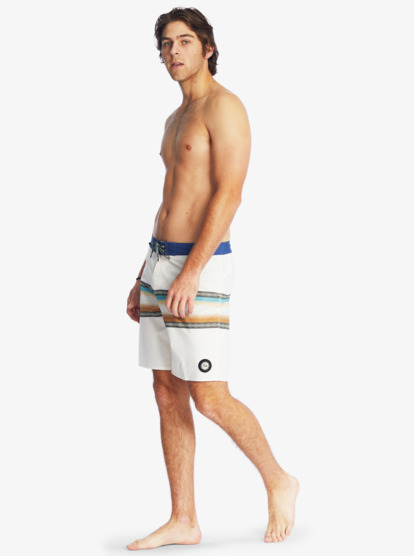 Surfsilk Sun Faded 19" - Board Shorts for Men  EQYBS04556