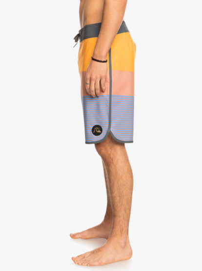 Surfsilk Tijuana 19" - Boardshorts for Young Men  EQYBS04652