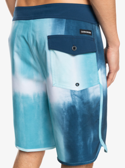 Surfsilk Scallop 19" - Board Shorts for Men  EQYBS04654
