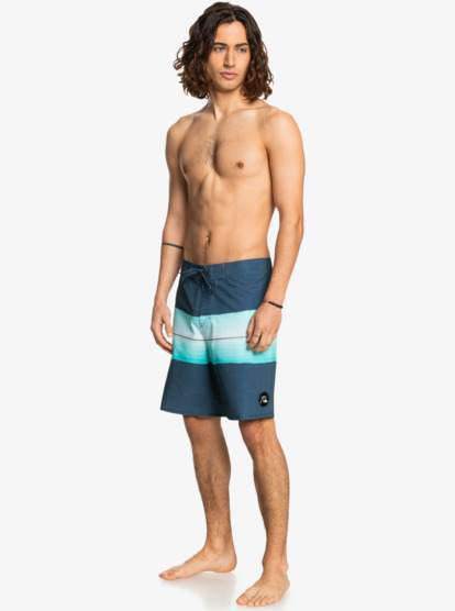 Surfsilk Resin Tint 19" 2022 - Board Shorts for Men  EQYBS04657