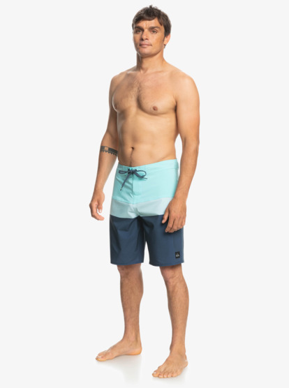 Surfsilk Panel 20" - Boardshorts for Young Men  EQYBS04659