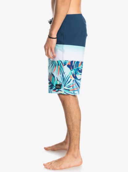 Surfsilk Panel 20" - Boardshorts for Young Men  EQYBS04659