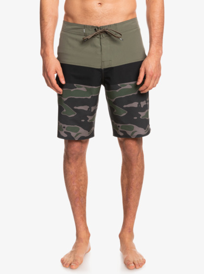 Surfsilk Panel 20" - Boardshorts for Young Men  EQYBS04659