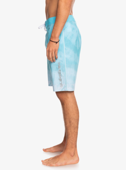Surfsilk Massive 20" - Boardshorts for Young Men  EQYBS04661