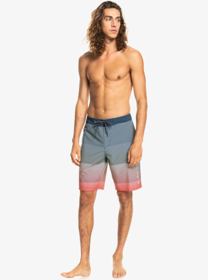 Surfsilk Massive 20" - Boardshorts for Young Men  EQYBS04661