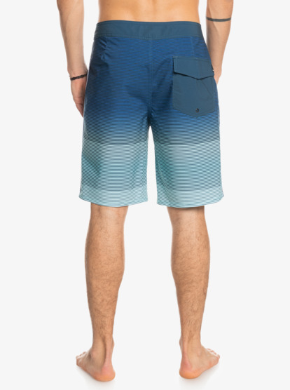 Surfsilk Massive 20" - Boardshorts for Young Men  EQYBS04661