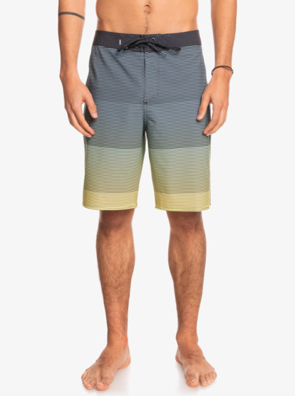 Surfsilk Massive 20" - Boardshorts for Young Men  EQYBS04661