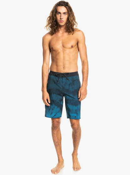 Surfsilk Massive 20" - Boardshorts for Young Men  EQYBS04661