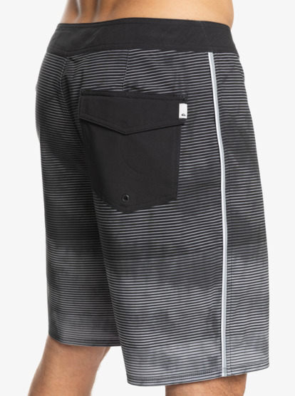 Surfsilk Massive 20" - Boardshorts for Young Men  EQYBS04661