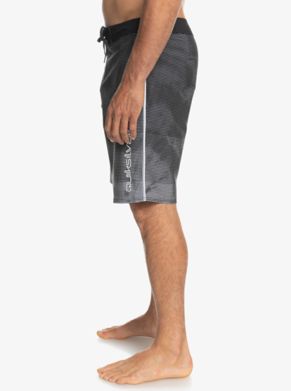 Surfsilk Massive 20" - Boardshorts for Young Men  EQYBS04661