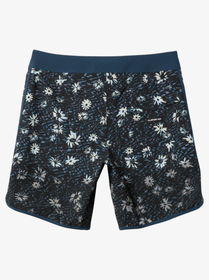 Highlite Scallop 19" - Board Shorts for Men  EQYBS04761