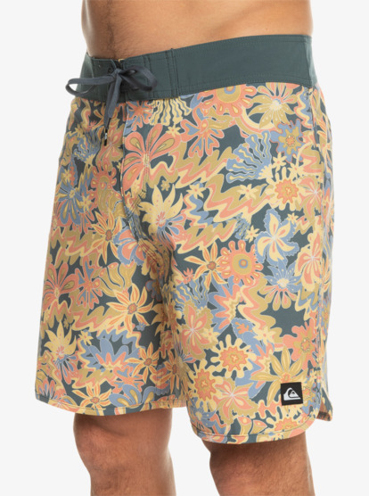 Surfsilk Scallop 18" - Board Shorts for Men  EQYBS04770