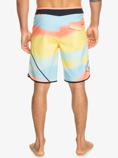 Surfsilk New Wave 20" - Board Shorts for Men  EQYBS04784
