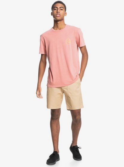 khaki shorts and t shirt