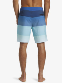 Surfsilk Massive 18" - Board Shorts for Men  AQYBS03651