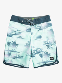 quiksilver, Boy's 8-16 Surfsilk Scallop 17" Boardshorts, BEACH GLASS (gcz6) Surfsilk Scallop 17" - Board Shorts for Boys 8-16 EQBBS03676
