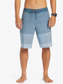 Surfsilk Massive 20" - Board Shorts for Men  EQYBS04783