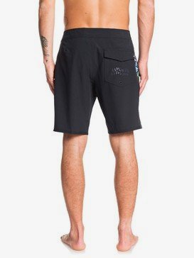 Highline Skull Chain 18" - Board Shorts for Men  EQYBS04219